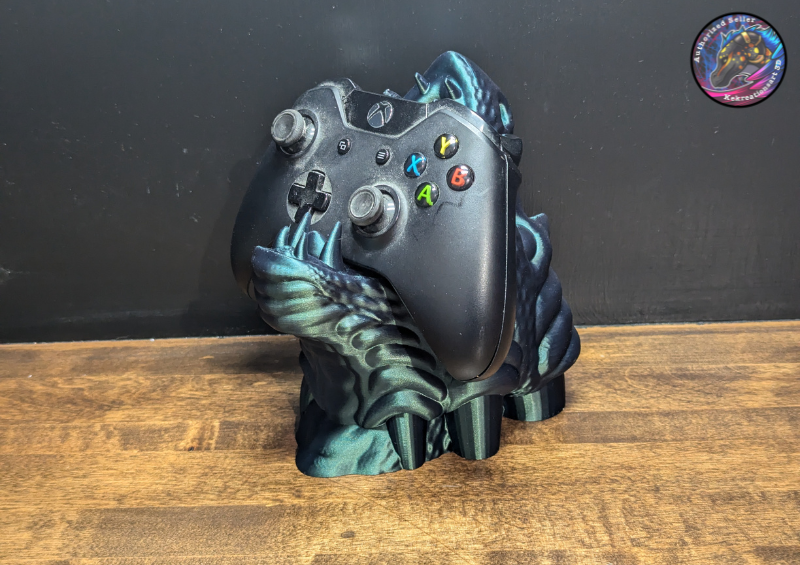 Dragon Head Controller Holder